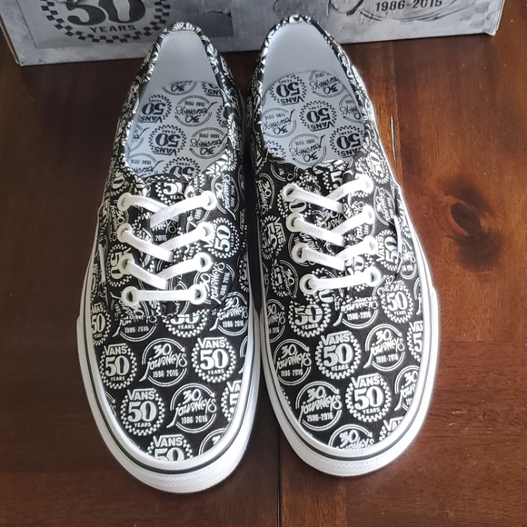 Journeys x Vans 50th/30th Anniversary Authentic - Picture 2 of 5